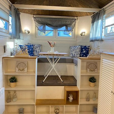 Tiny House Ems Im Pier9 Tiny House Hotel Hamm  Eksteriør billede