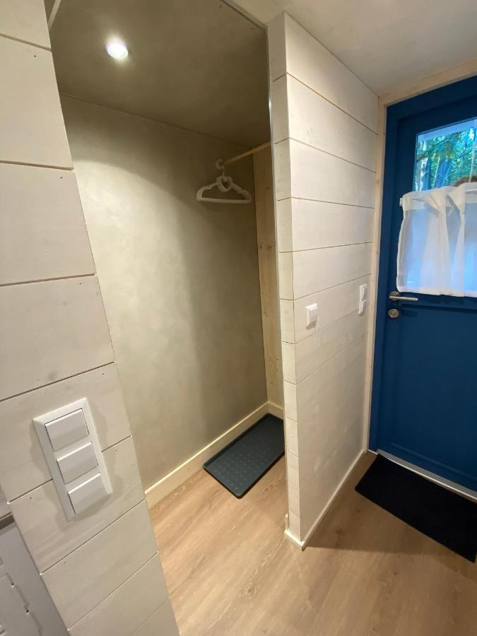 Tiny House Ems Im Pier9 Tiny House Hotel Hamm  Eksteriør billede