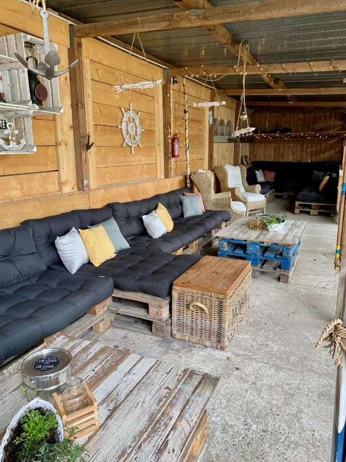 Tiny House Ems Im Pier9 Tiny House Hotel Hamm  Eksteriør billede
