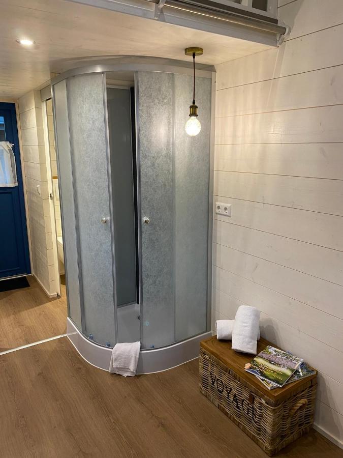 Tiny House Ems Im Pier9 Tiny House Hotel Hamm  Eksteriør billede